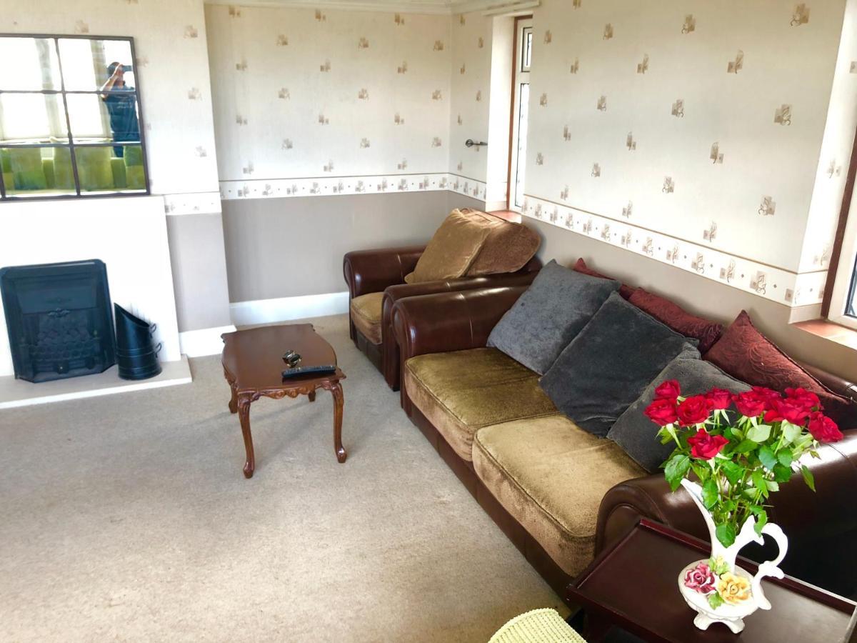 Amazing Quiet Garden House Near London Luton Airport Apartment Екстериор снимка